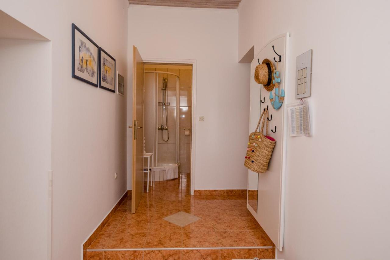 Apartments Kos Supetarska Draga Εξωτερικό φωτογραφία